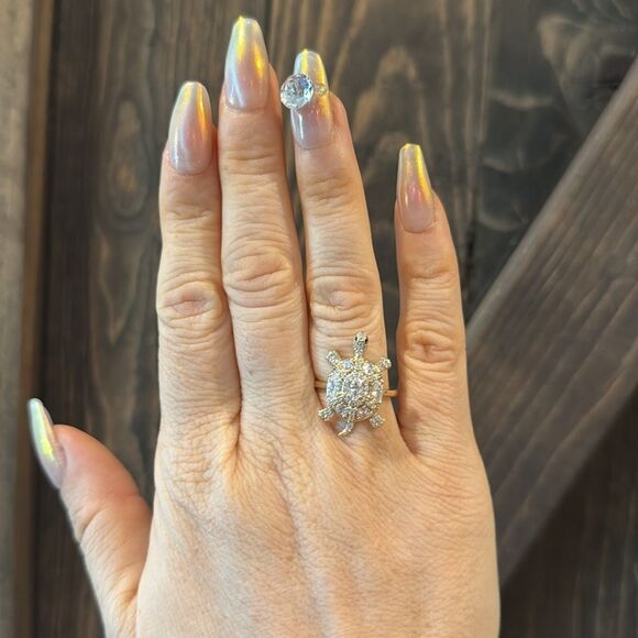 Elegant 14K Gold Plated Zirconia Turtle Ring - Picture 3 of 9